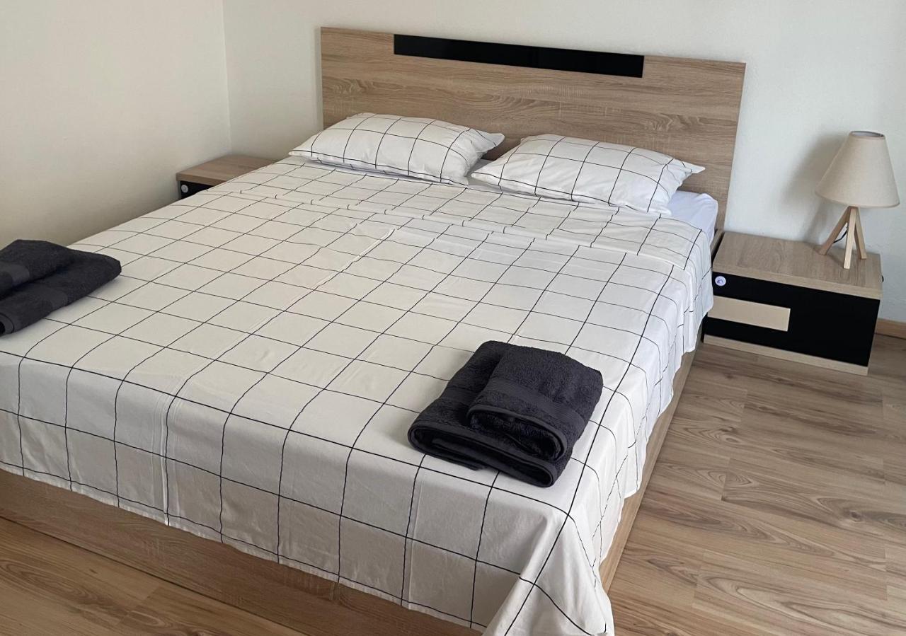 Charcoal Thirteen Apartment カヴァラ エクステリア 写真